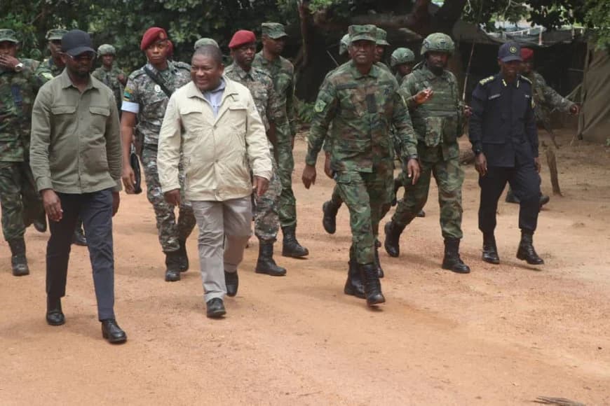 President Nyusi visits Rwanda security force