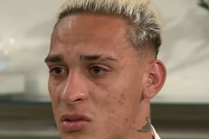 Umukinnyi wa Manchester United yagize icyo avuga ku birego ashinjwa byo guhohotera abakobwa