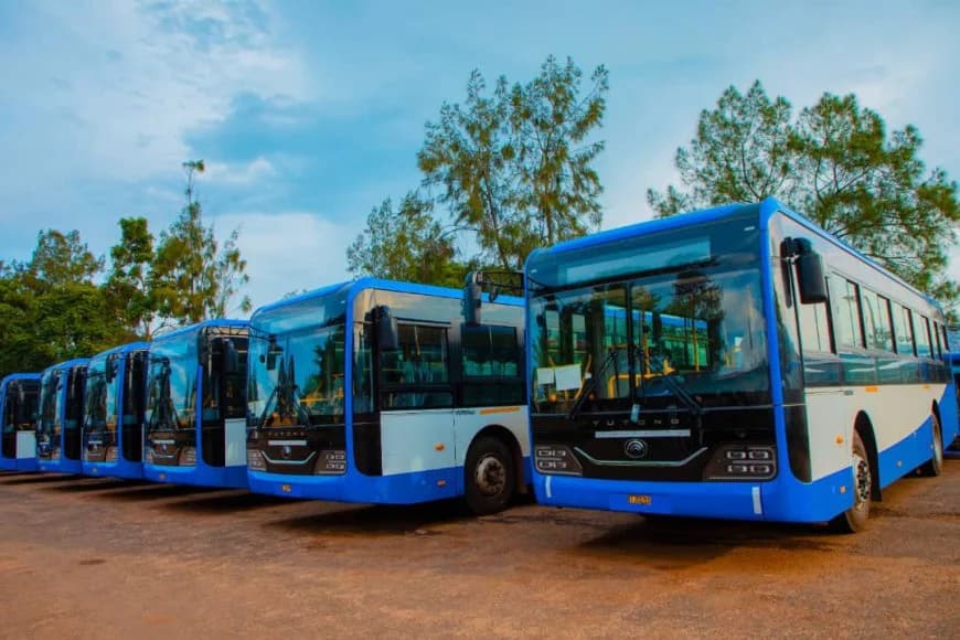 100 new public buses have started operating in Kigali City