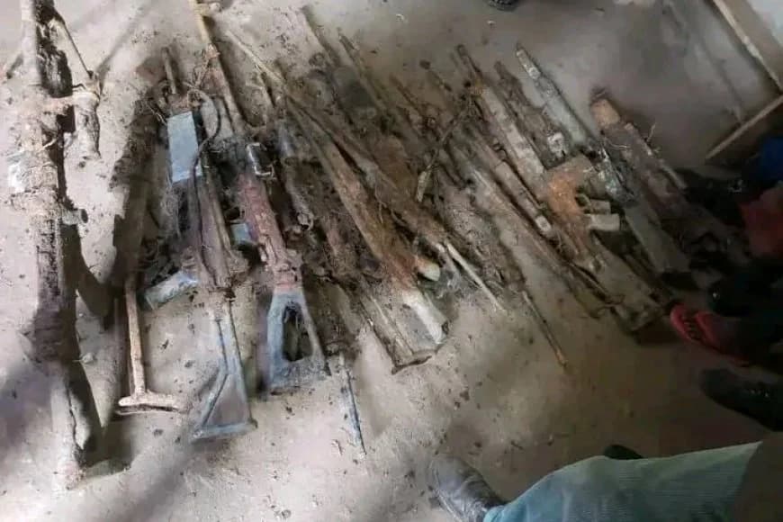 Burundi: Hasanzwe imbunda 17 mu cyobo gicukurwamo ibumba