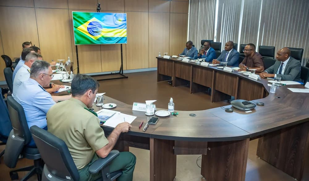 Rwanda, Brazil Discuss Enhancing Cooperation in Defence-related Matters