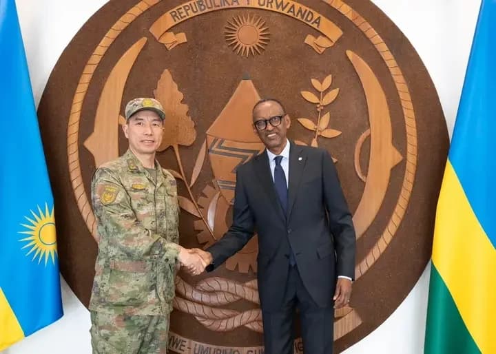 President Paul Kagame Hosts Lt Gen Huang Xucong to Strengthen Military Cooperation Between Rwanda and China