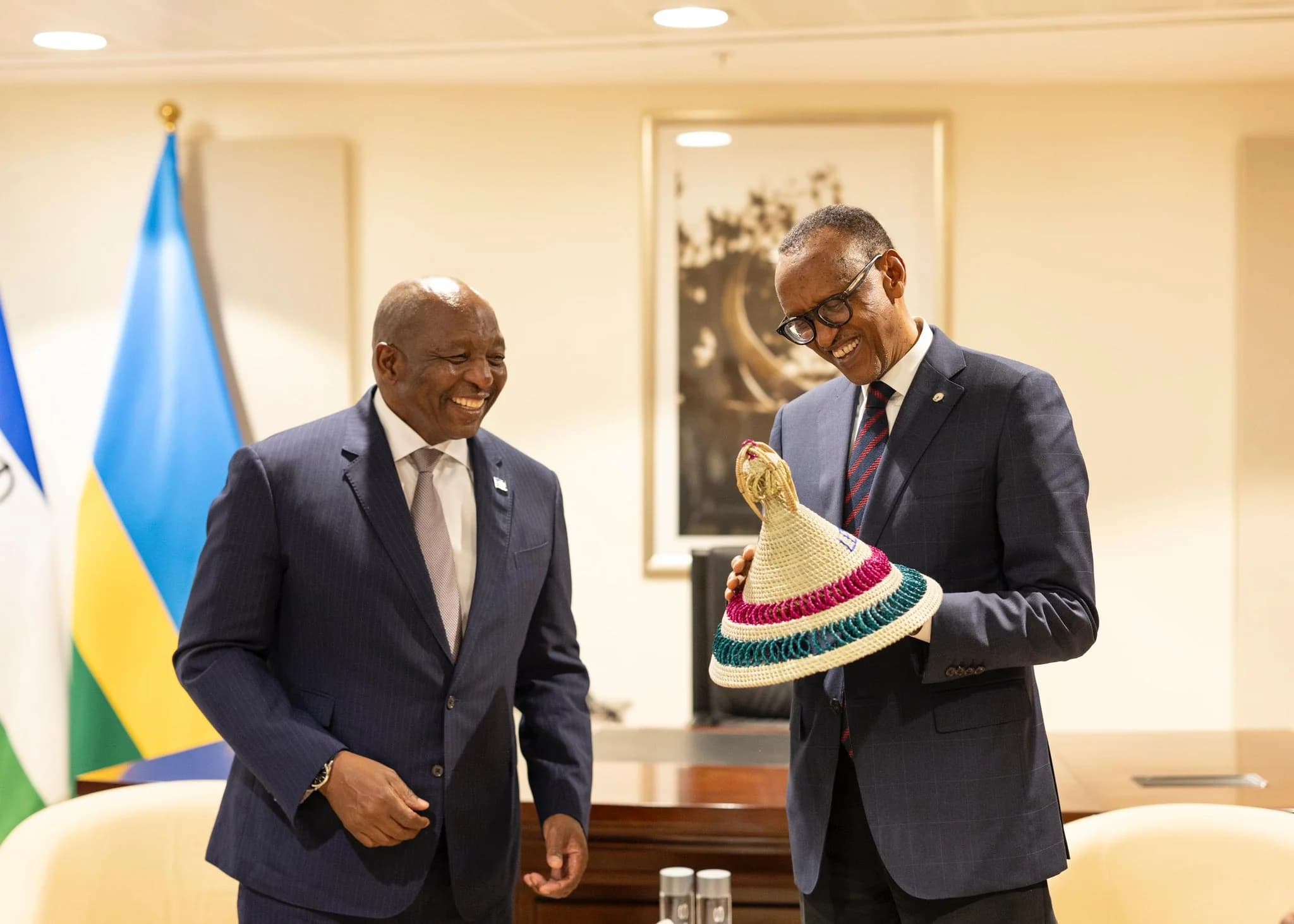 President Kagame Meets with Lesotho Prime Minister