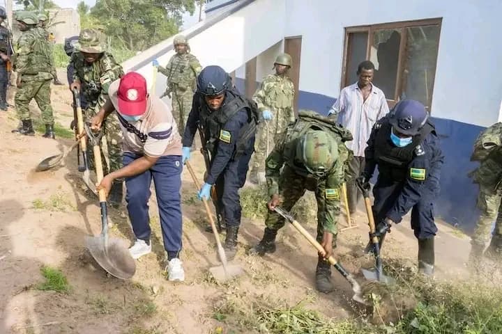 Rwanda Security Forces  conduct 'Umuganda' in Cabo Delgado Province
