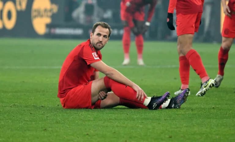 Harry Kane Sidelined with Muscle Injury in Klassiker Clash