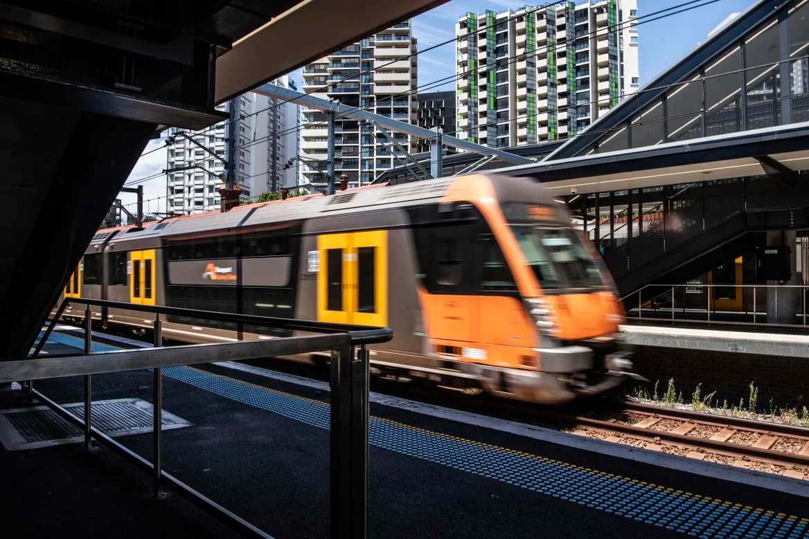 Sydney Rail Commuters Face Ongoing Disruptions Amid Stalled RTBU-NSW Government Negotiations