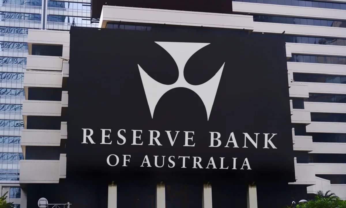 Falling US Dollar raises Global concerns: What it means for Australia