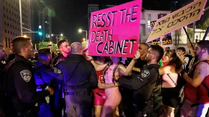 Protests erupt across Israel against Gaza expansion plan