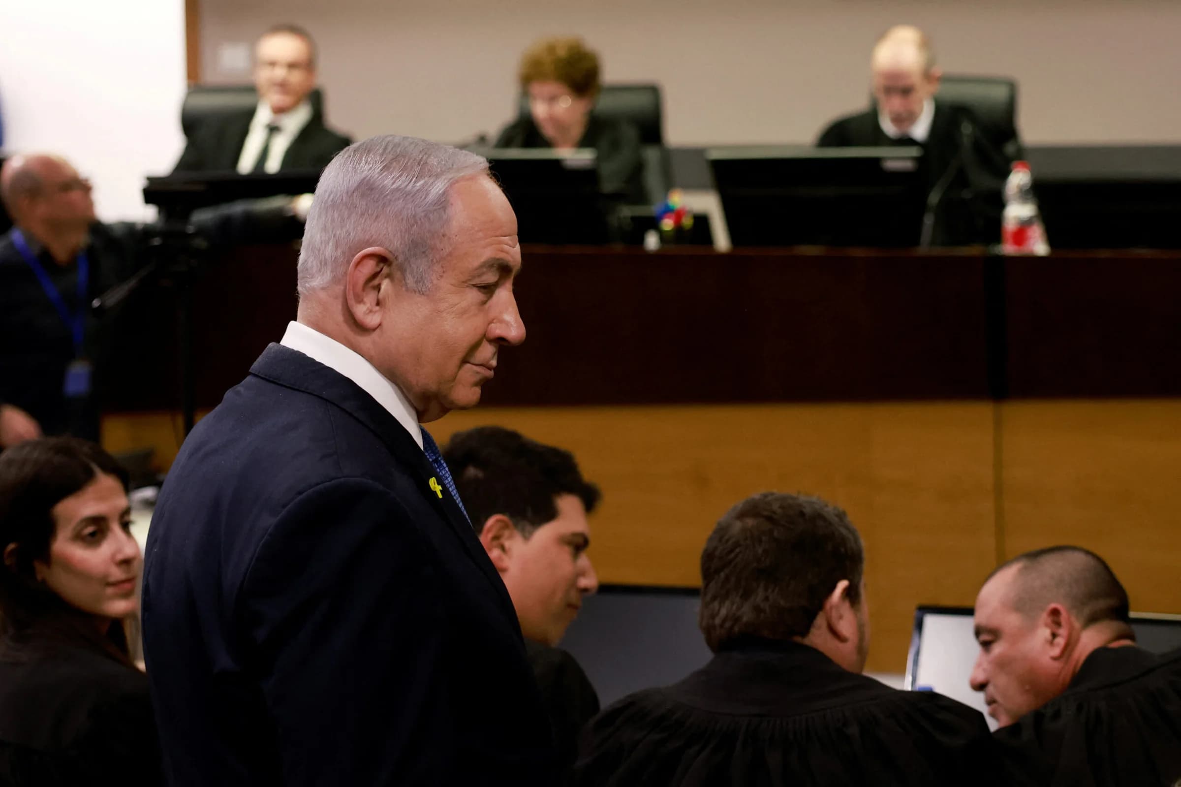 Netanyahu seeks pardon from President Herzog