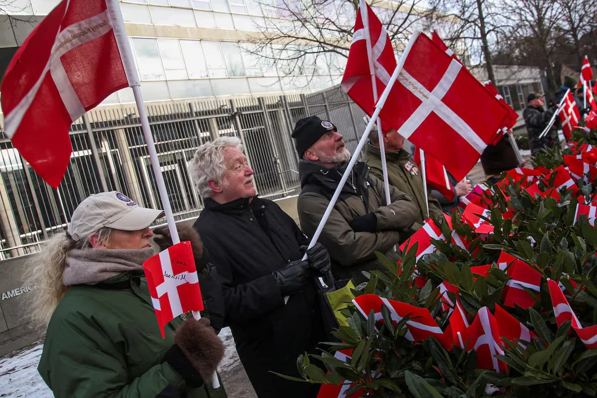 Honor our veterans: Copenhagen rally follows Trump remarks