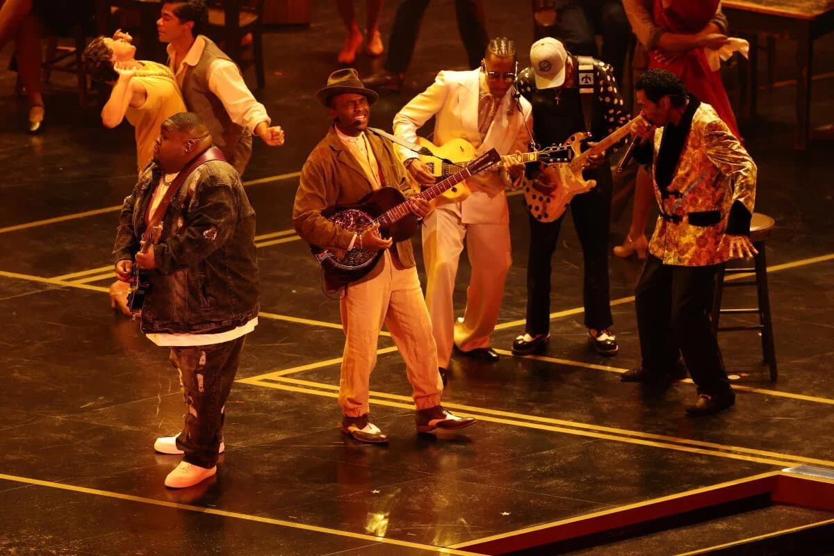 The Oscars stage transforms into live juke joint with 'Sinners' performance  - Los Angeles Times