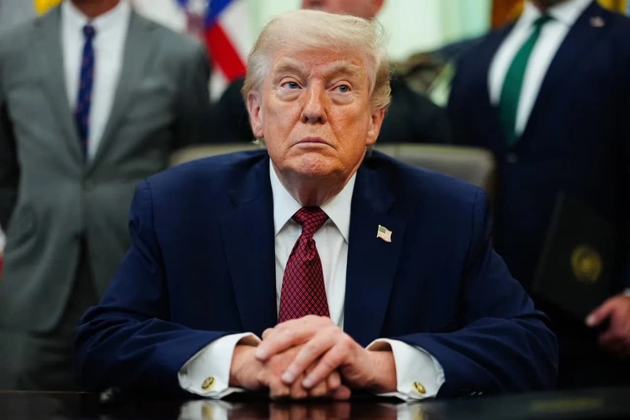 Trump Orders U.S. Navy to Fire on Iranian Boats as Hormuz Tensions Escalate