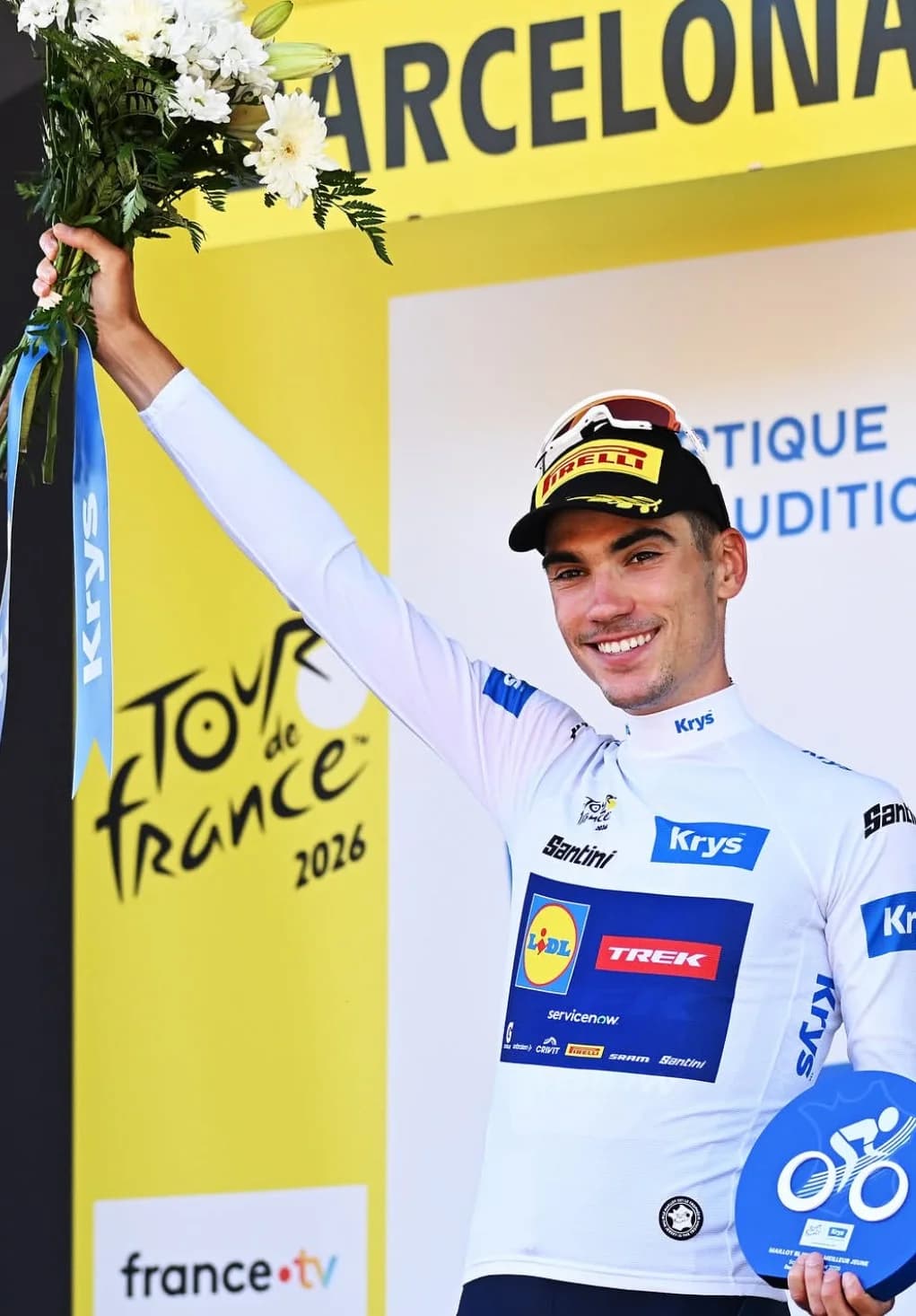 Vingegaard yegukanye umwambaro w’umuhondo ku munsi wa mbere wa Tour de France 2026