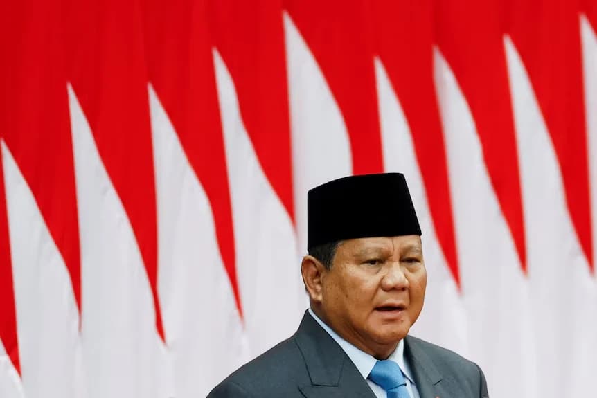 Prabowo’s Populist Communication Style Sparks Debate and Growing Dissatisfaction in Indonesia
