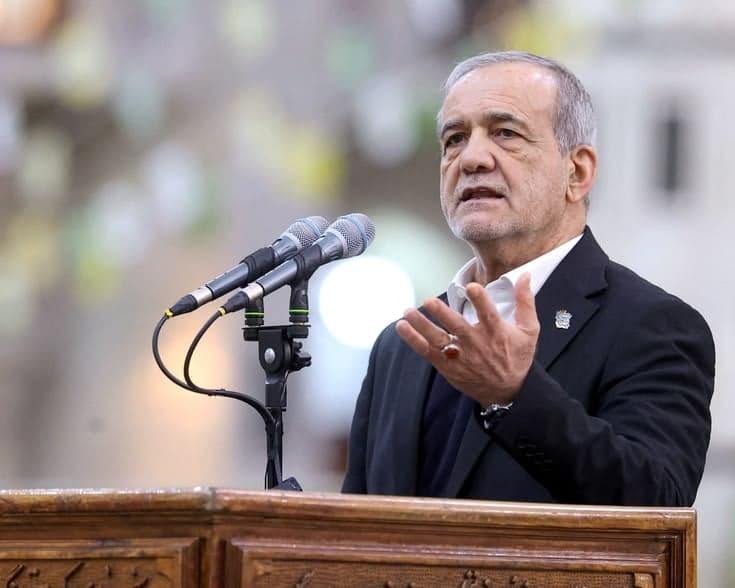 Perezida wa Iran avuga ko ibibazo bishobora gukemuka nta ruhare rwa Leta Zunze Ubumwe za Amerika