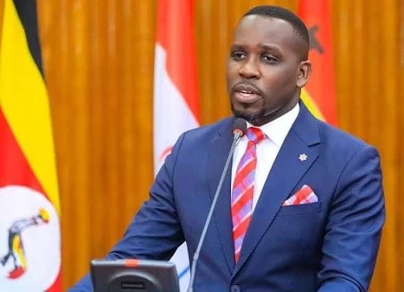 Uganda: abatavuga rumwe n’ubutegetsi basabye commonwealth guharanira demokarasi.